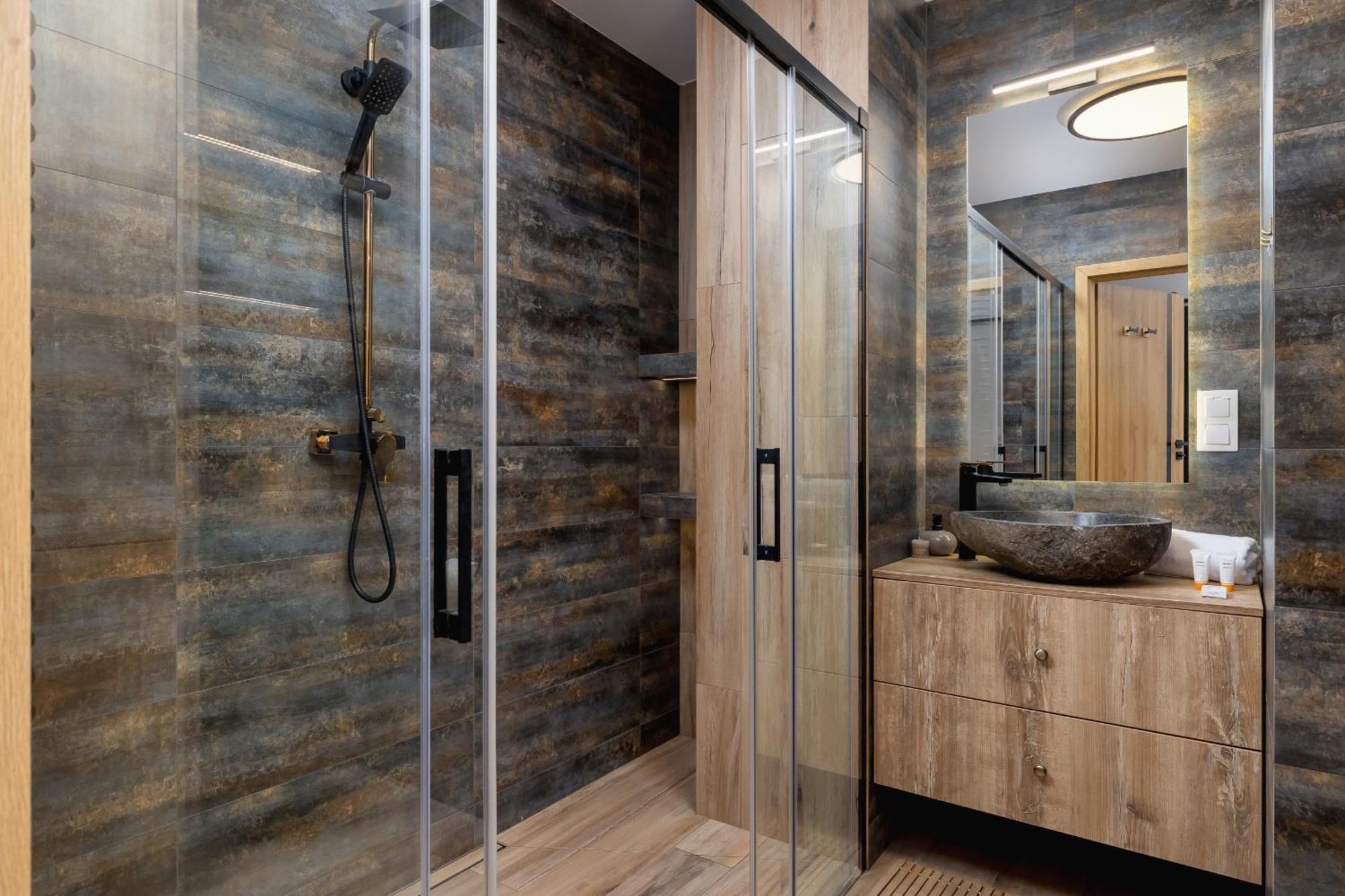 Exclusive Apartment In Katowice With Balcony, Parking, Gym And Sauna By Noclegi Renters Exterior foto
