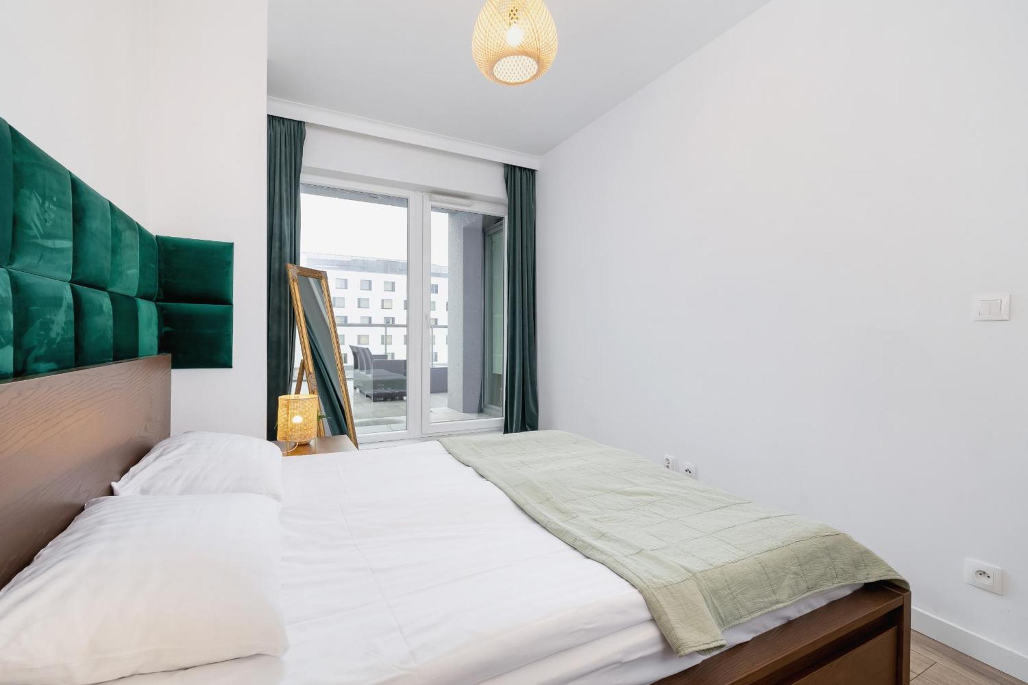 Exclusive Apartment In Katowice With Balcony, Parking, Gym And Sauna By Noclegi Renters Exterior foto